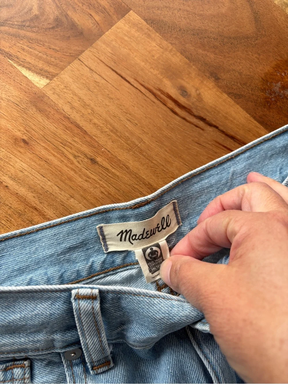 Madewell Baggy Denim Shorts Light Wash - Size 25